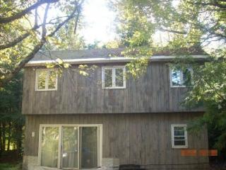 36 Ravine Dr, Bridgewater, NH 03222-3594