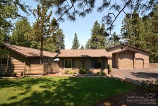 20644 Pine Vista Dr, Bend, OR 97702-9775