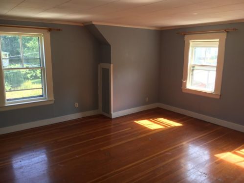 3 Lincoln St, Somersworth, NH 03878-2702