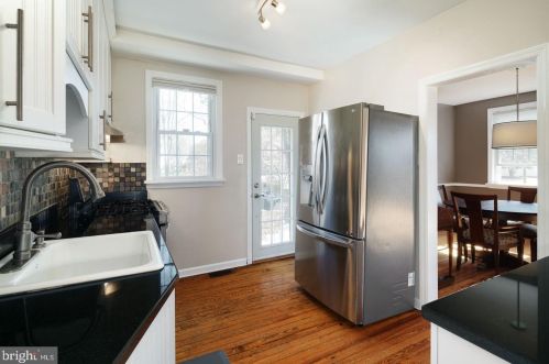 400 Strawbridge Ave, Camden NJ 08108-2001 exterior