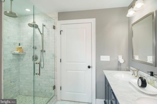 308 Linden Ave, Tavistock NJ 08033-2519 exterior