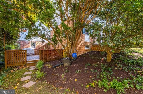 1313 Elson Ct, Silver Spring MD 20912-7027 exterior