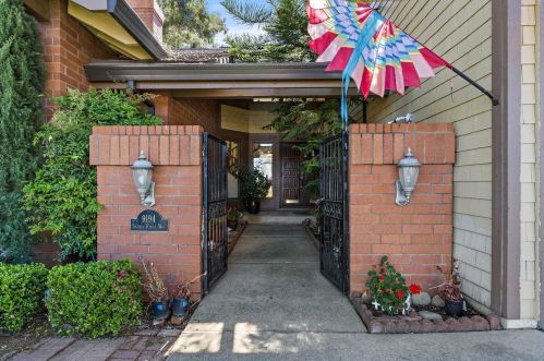9194 Saddle Ridge Way, Fair Oaks, CA 95628-6570