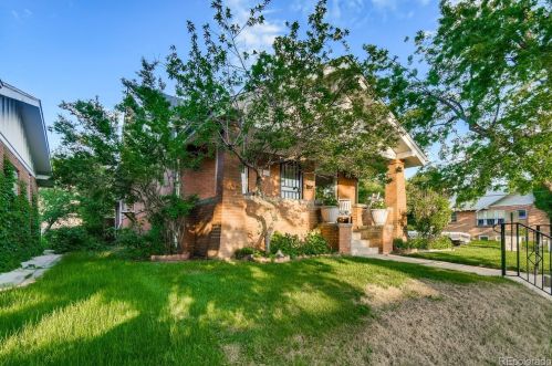 792 Emerson St, Denver, CO 80218-3219