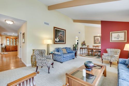 1405 Partridge Ln, Glendora, CA 91740-4529