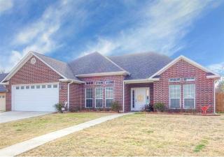 211 Pebble Creek Cir, Texarkana, TX 75501-9512