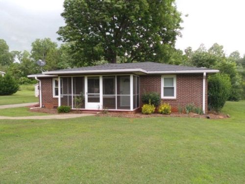 546 Macedonia Rd, Gaffney, SC 29341-4019