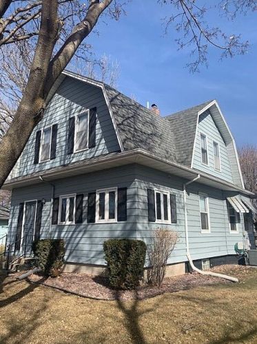 821 Bradley Ave, Gibbon, MN 55335-3126