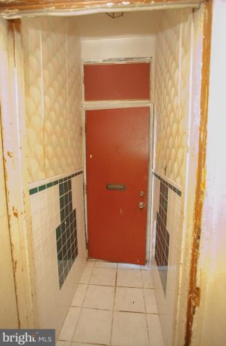 1125 18th St, Philadelphia, PA 19146-3050