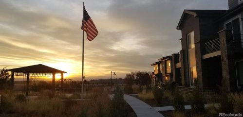 14765 Belleview Dr, Aurora CO 80015-4158 exterior