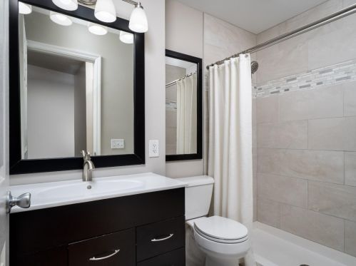 2 Creekwood Ln, Cincinnati OH 45237-1714 exterior