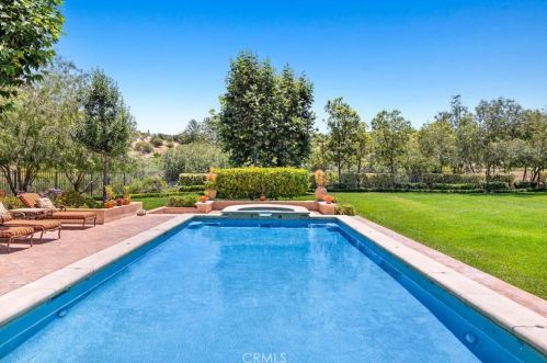 50 Golden Eagle, Irvine CA  92603-0308 exterior