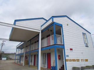 101 Gretna Rd, Branson, MO 65616-3583