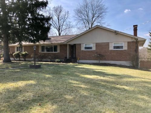 8367 Gwilada Dr, Cincinnati, OH 45236-1565