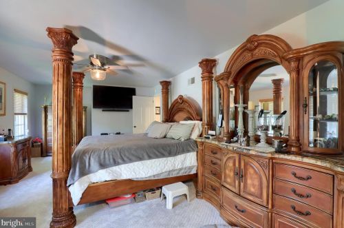 131 Bentley Ln, Lancaster PA  17603-6203 exterior