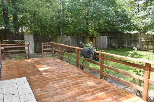 162 Russet Grove Cir, Conroe TX  77384-3829 exterior