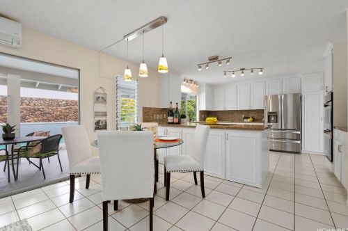 1434 Ihiloa Loop, Honolulu HI  96821-1347 exterior