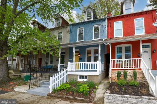 513 Laurel St, Lancaster PA  17603-5638 exterior