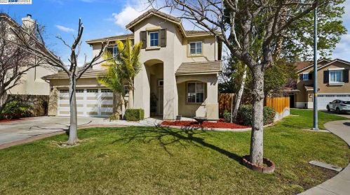 2845 Hawkins Ct, Tracy, CA 95377-2207