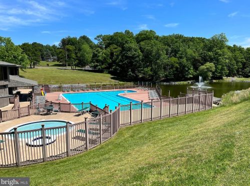 106 Tecumseh Trl, Hedgesville WV  25427-3859 exterior