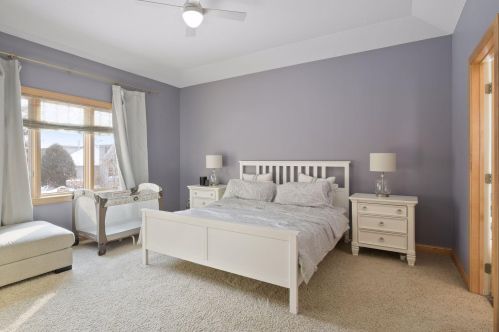 2479 Grey Eagle Cir, Saint Paul MN  55129-6221 exterior