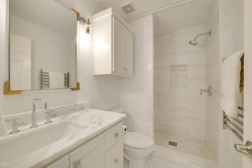 13920 Flt Top Rnch Rd, Austin TX  exterior