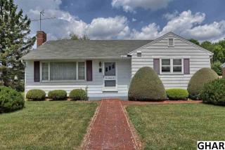 525 D St, Carlisle, PA 17013-1318