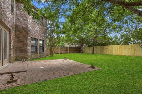 5236 Blue Cir, Fort Worth TX  76137-5500 exterior