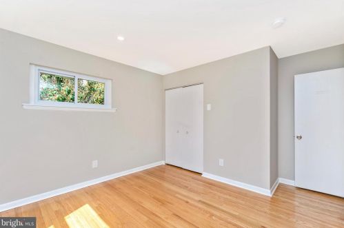 908 Devere Dr, Silver Spring MD 20903-1625 exterior