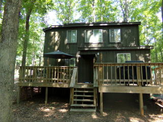 111 Sportsman Dr, Macon, NC 27551-9538