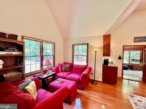 189 Lyle House Rd, Mathias WV  26812 exterior