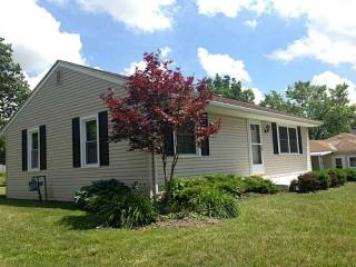 1812 Miracle Mile, Springfield, OH 45503-2808