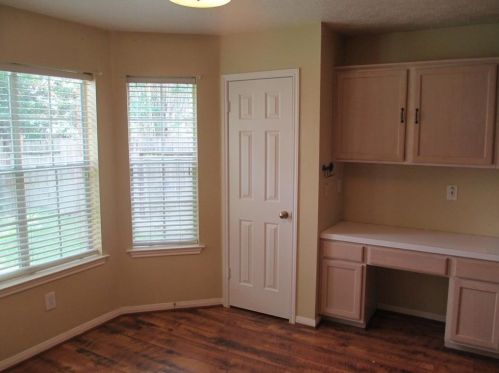 17826 Scenic Oaks Dr, Richmond TX  77407-8582 exterior