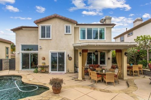 5455 Full Moon Ct, Anaheim CA  92807-4700 exterior
