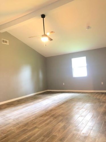 120 Shanklin Rd, Angleton TX 77515-8473 exterior