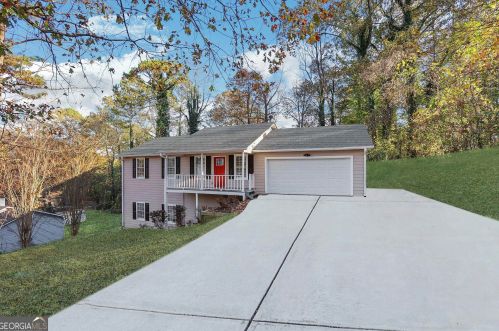 182 Oakland Blvd, Stockbridge GA  30281-3887 exterior