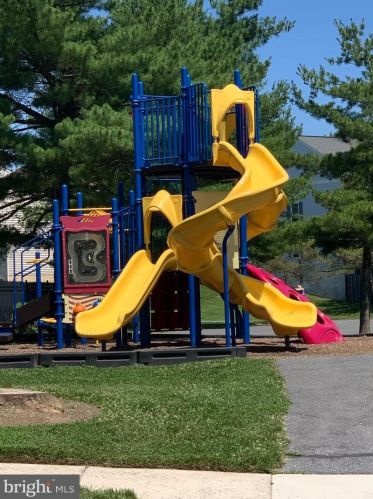 14909 Cleese Ct, Silver Spring MD 20906-6142 exterior