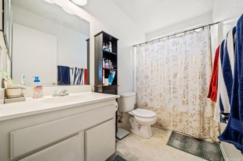 45441 Pickford Ave, Lancaster CA 93534-5147 exterior