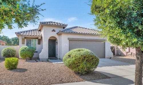 4121 Allen St, Laveen, AZ 85339-7883