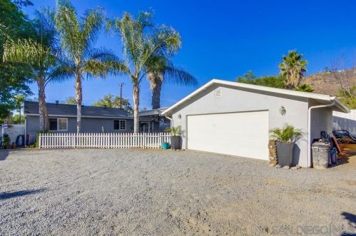 1303 Somermont Dr, El Cajon, CA 92021-1223