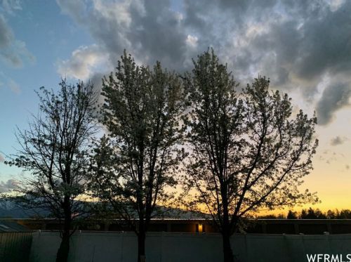 185 300, Providence UT 84332-9465 exterior