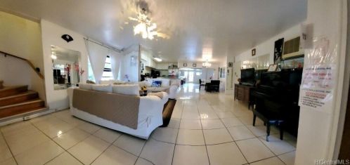 1530 Piikea St, Honolulu HI  96818-1841 exterior