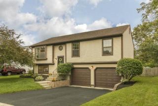 1295 Tranquil Dr, Columbus, OH 43085-1580