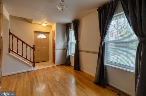 9090 Lambskin Ln, Columbia MD  21045-2939 exterior