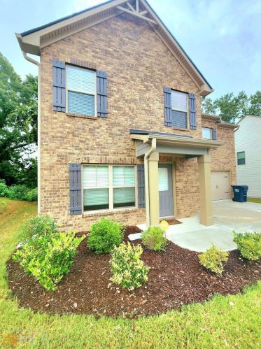 6494 Beaver Creek Trl, Atlanta, GA 30349-4196