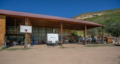 21900 Middle Creek Rd, Oak Creek CO 80467-9727 exterior