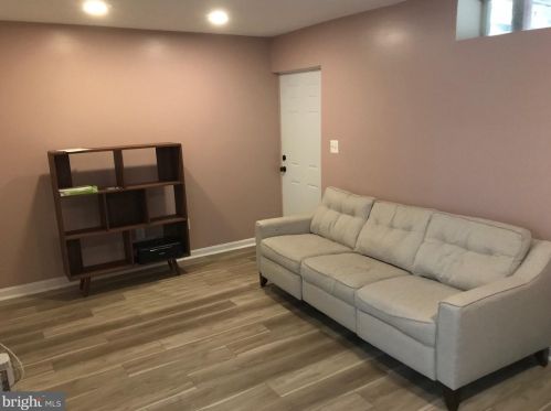 340 Woodland Grn Ct, Aberdeen MD  21001-2942 exterior