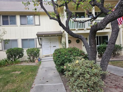 4226 Via Largo, Cypress, CA 90630-3450