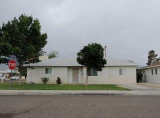 225 Warner St, Ridgecrest, CA 93555-3843