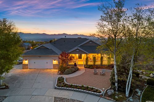 1135 Gavin Cir, Draper, UT 84020-7645